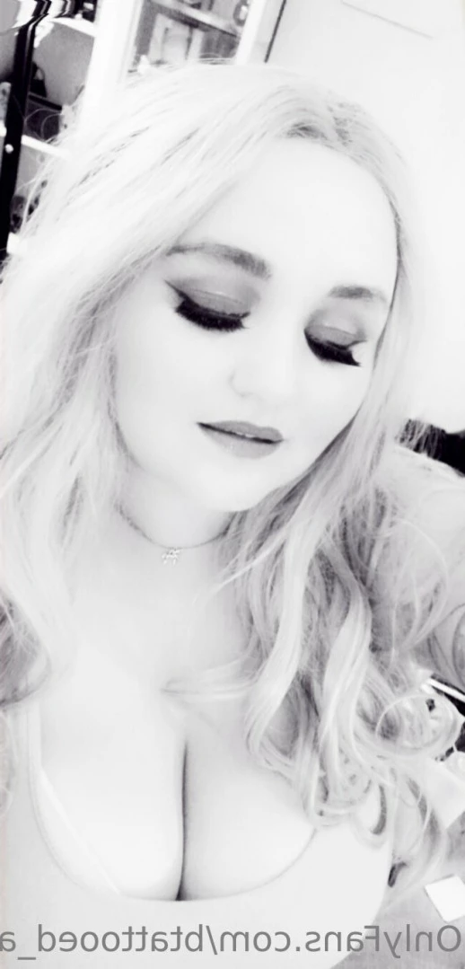 🥵 𝙔𝙊𝙐𝙍 𝙁𝙀𝙏𝙄𝙎𝙃 𝙎𝙒𝙄𝙏𝘾𝙃 🥵 [ btattooed_angel ] Onlyfans leaked photo 15375010 on Hotleaks.tv