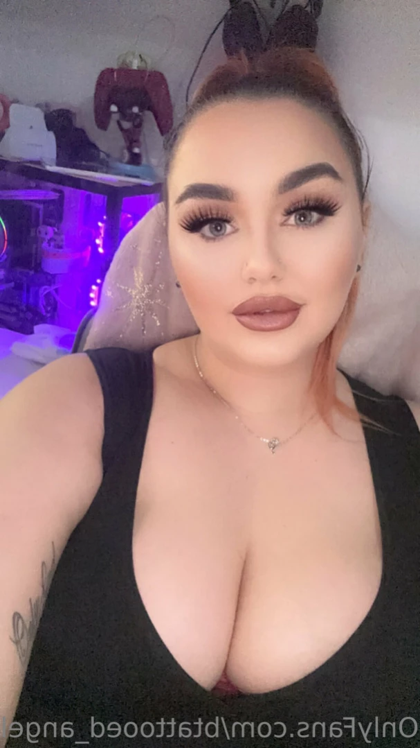 🥵 𝙔𝙊𝙐𝙍 𝙁𝙀𝙏𝙄𝙎𝙃 𝙎𝙒𝙄𝙏𝘾𝙃 🥵 [ btattooed_angel ] Onlyfans leaked photo 15543888 on Hotleaks.tv