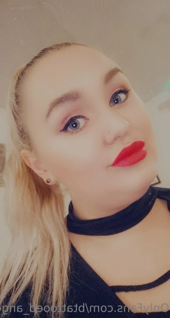 🥵 𝙔𝙊𝙐𝙍 𝙁𝙀𝙏𝙄𝙎𝙃 𝙎𝙒𝙄𝙏𝘾𝙃 🥵 [ btattooed_angel ] Onlyfans leaked photo 15927610 on Hotleaks.tv