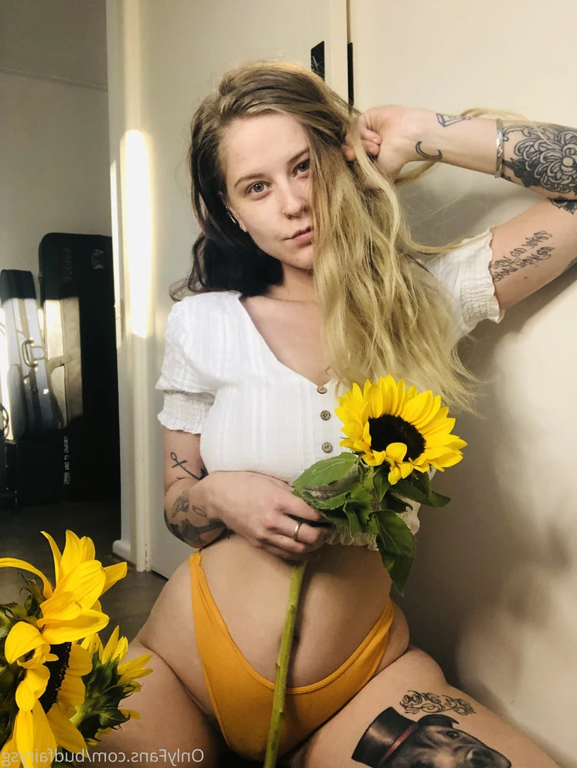 Bud Fairy 🌱 [ budfairysg ] Onlyfans leaked photo 8893685 on Hotleaks.tv