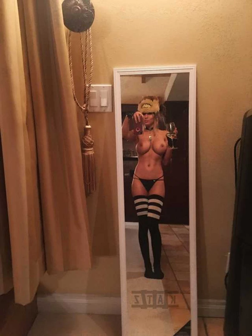 Liz Katz [ lizkatzofficial ] Onlyfans leaked photo 734985 on Hotleaks.tv