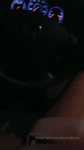 10471471
