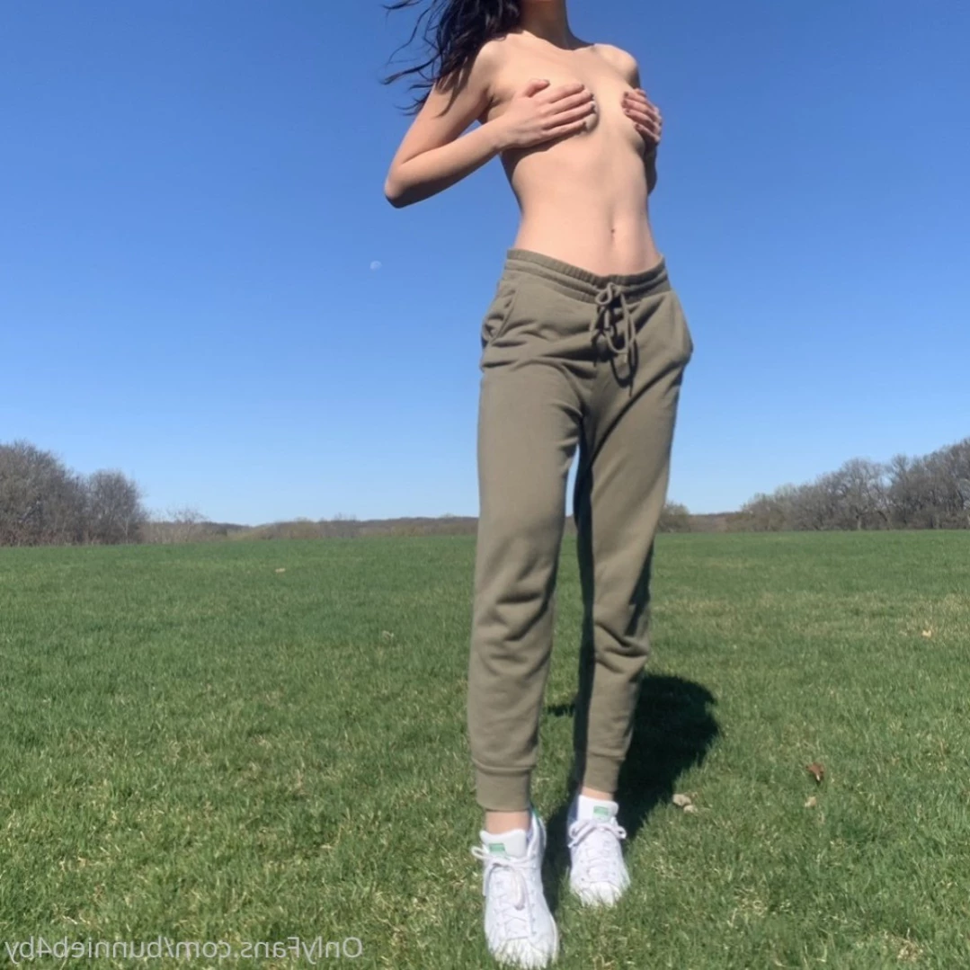 bunnieb4by Onlyfans leaked photo 13160108 on Hotleaks.tv