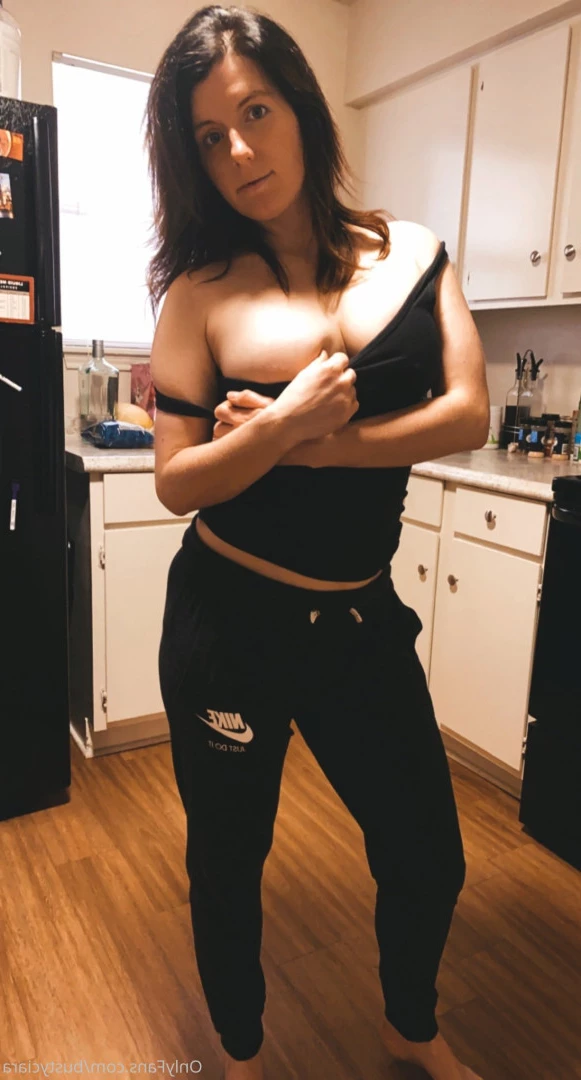 bustyciara Onlyfans leaked photo 10219341 on Hotleaks.tv