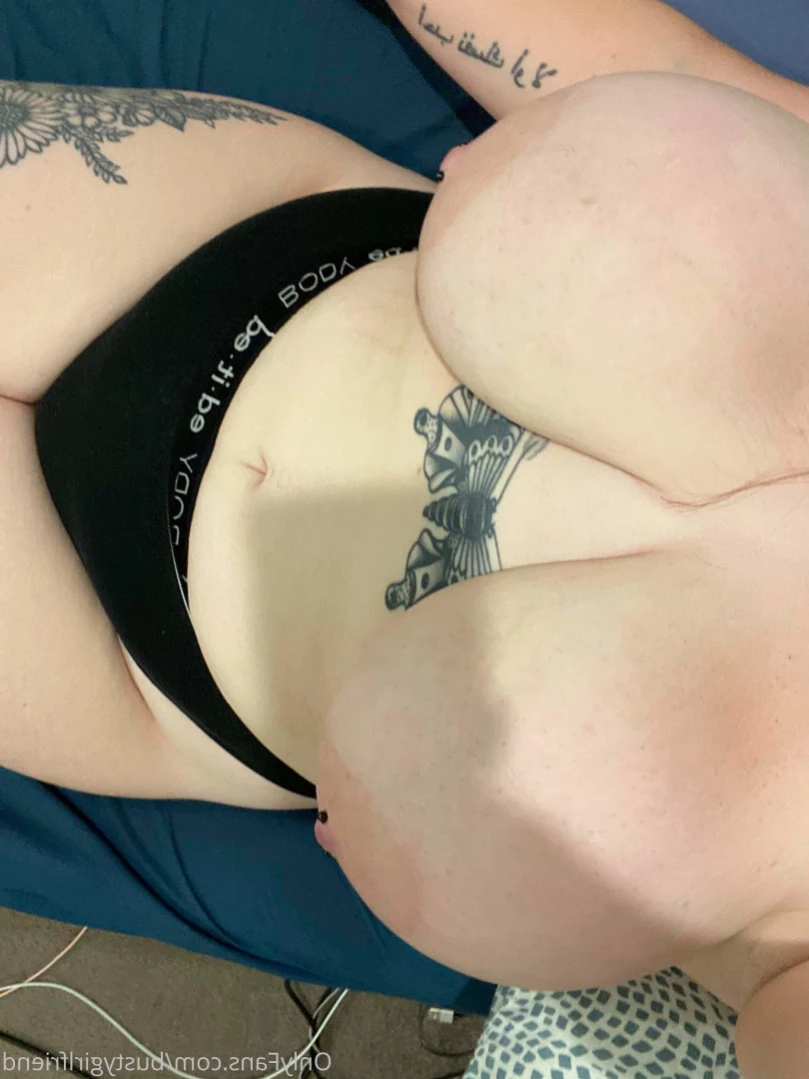 bustygirlfriend Onlyfans leaked photo 13151646 on Hotleaks.tv