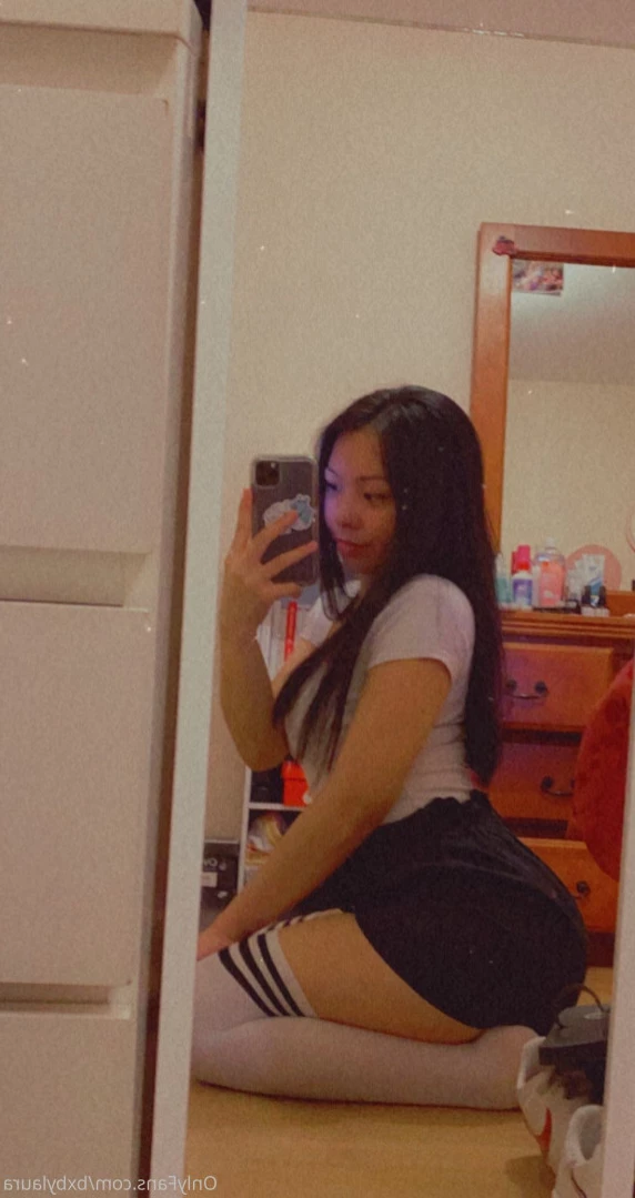 laura 🌸💗 [ bxbylaura ] Onlyfans leaked photo 11030888 on Hotleaks.tv