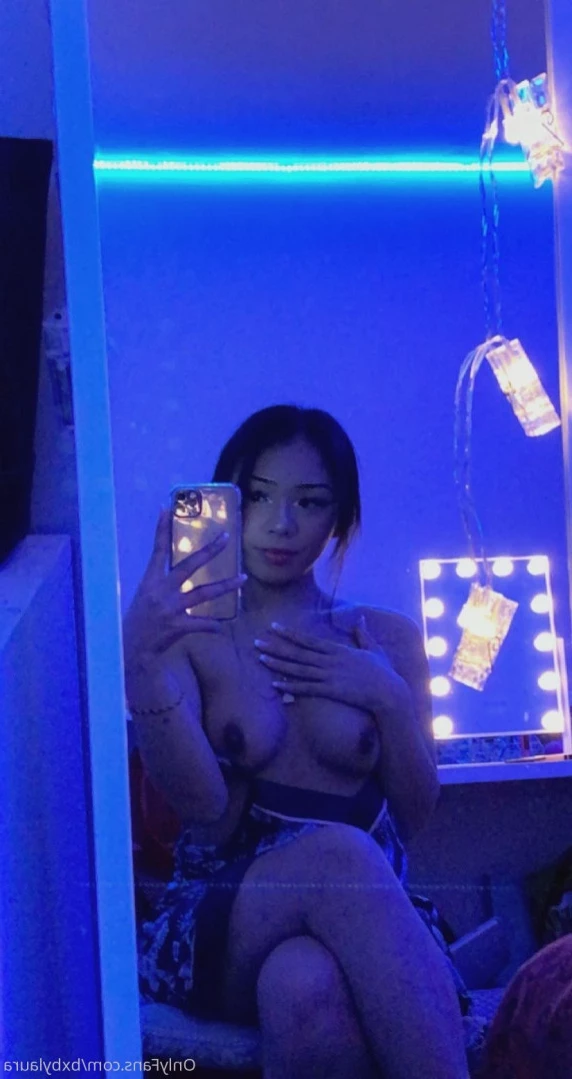 laura 🌸💗 [ bxbylaura ] Onlyfans leaked photo 13151507 on Hotleaks.tv
