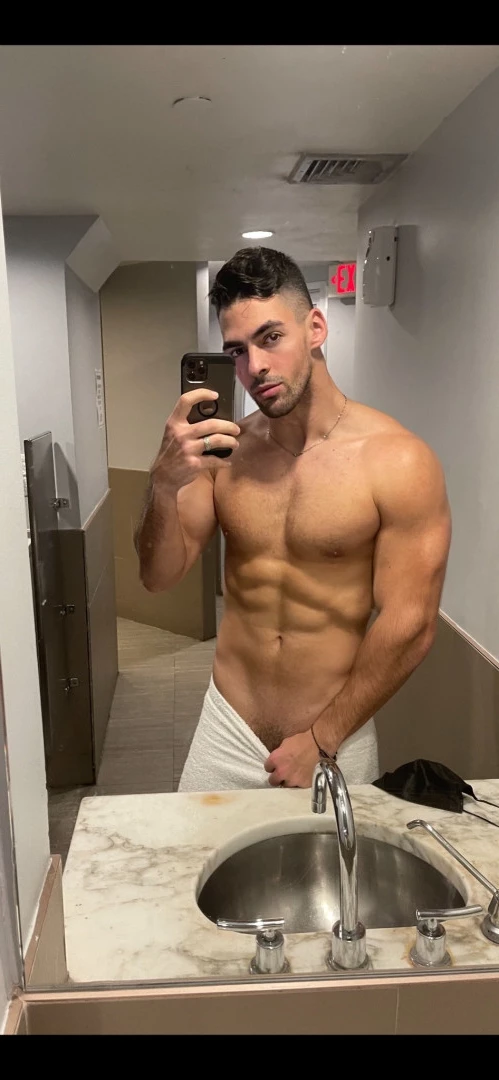 Chris [ canadiansoul ] Onlyfans leaked photo 10024431 on Hotleaks.tv