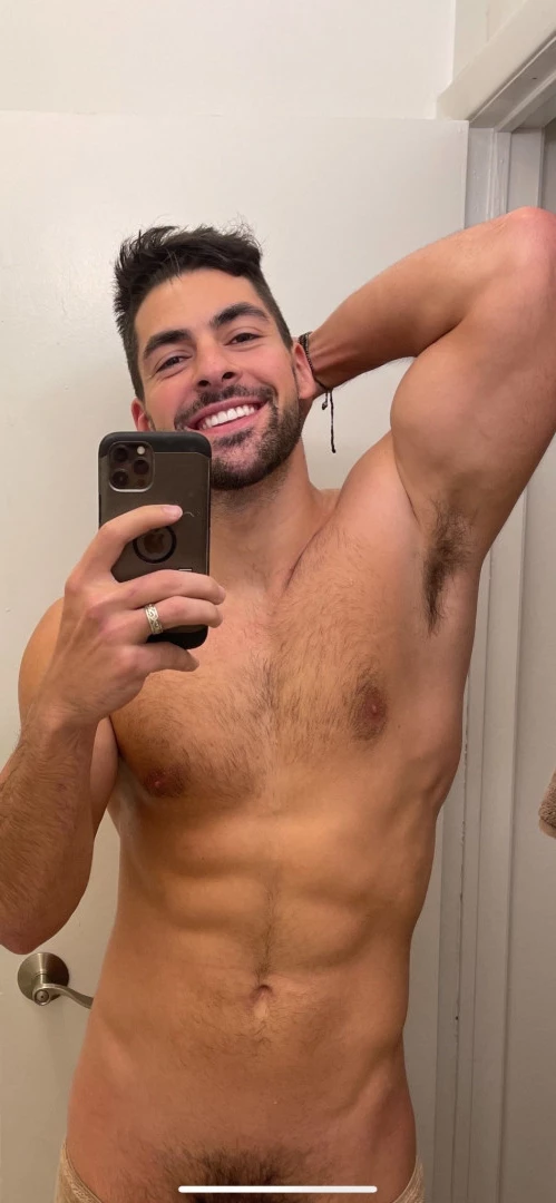 Chris [ canadiansoul ] Onlyfans leaked photo 10024624 on Hotleaks.tv