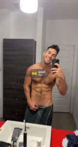 10466903