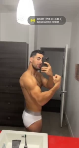 10466920