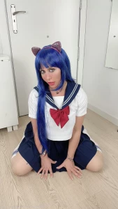 8726643