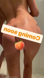 10022281
