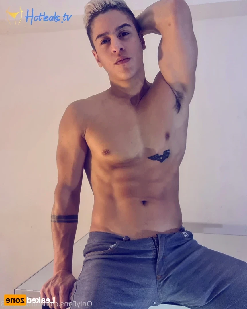 ALVARO [ caroalvaro ] Onlyfans leaked photo 14061190 on Hotleaks.tv