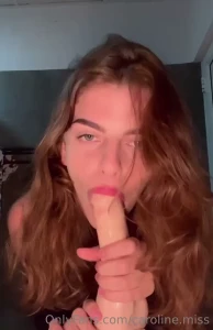 10465443