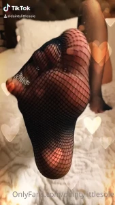 10465328
