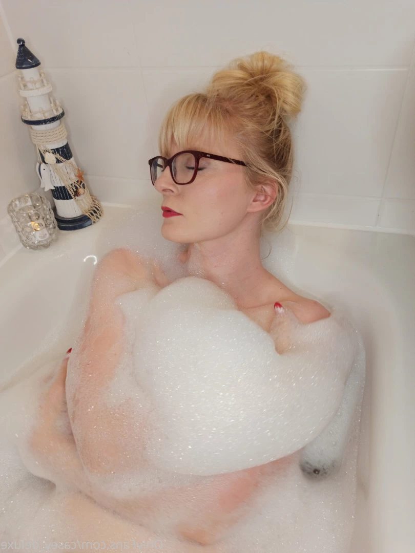 Casey Deluxe milky mummy [ casey_deluxe ] Onlyfans leaked photo 8818769 on Hotleaks.tv