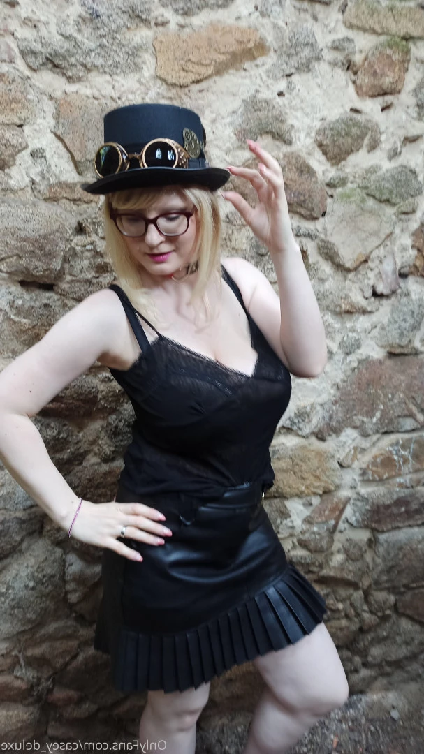 Casey Deluxe milky mummy [ casey_deluxe ] Onlyfans leaked photo 8827528 on Hotleaks.tv