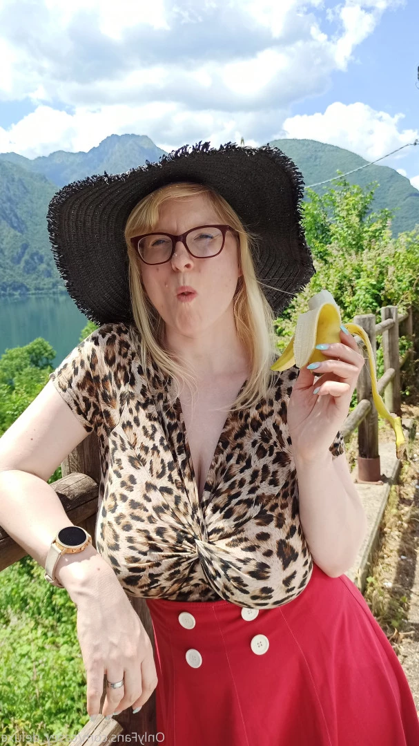 Casey Deluxe milky mummy [ casey_deluxe ] Onlyfans leaked photo 8831178 on Hotleaks.tv