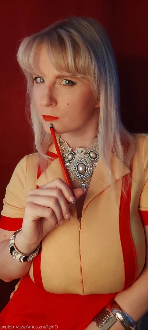 Casey Deluxe milky mummy [ casey_deluxe ] Onlyfans leaked photo 8831582 on Hotleaks.tv