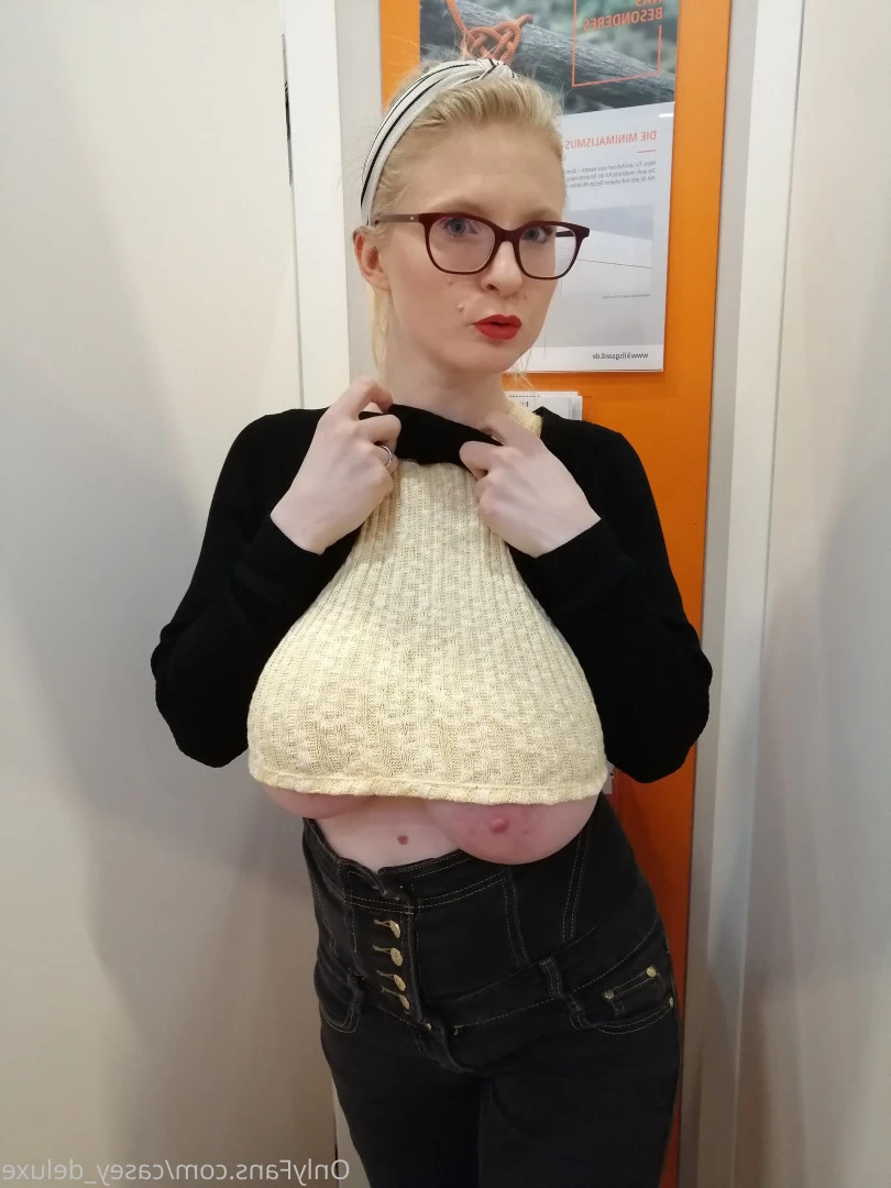Casey Deluxe milky mummy [ casey_deluxe ] Onlyfans leaked photo 8835804 on Hotleaks.tv