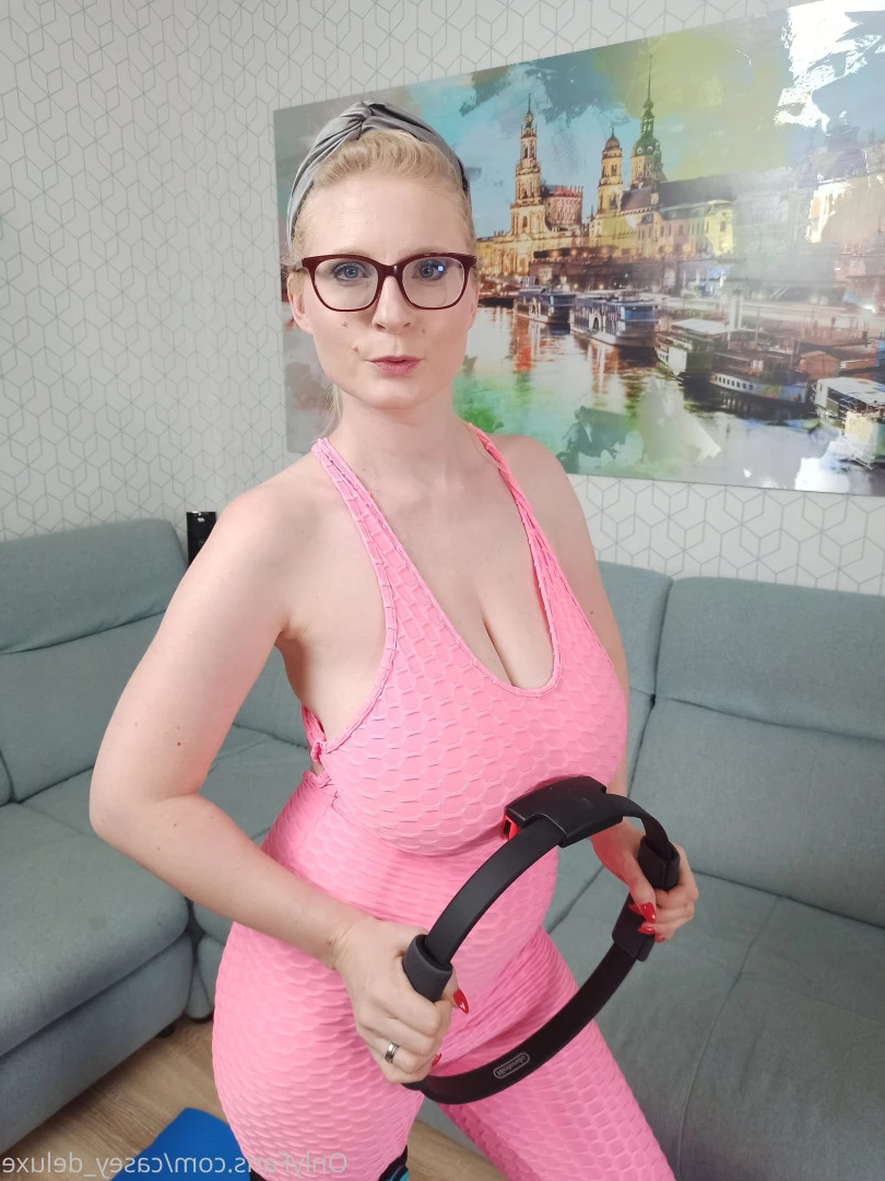 Casey Deluxe milky mummy [ casey_deluxe ] Onlyfans leaked photo 8838825 on Hotleaks.tv