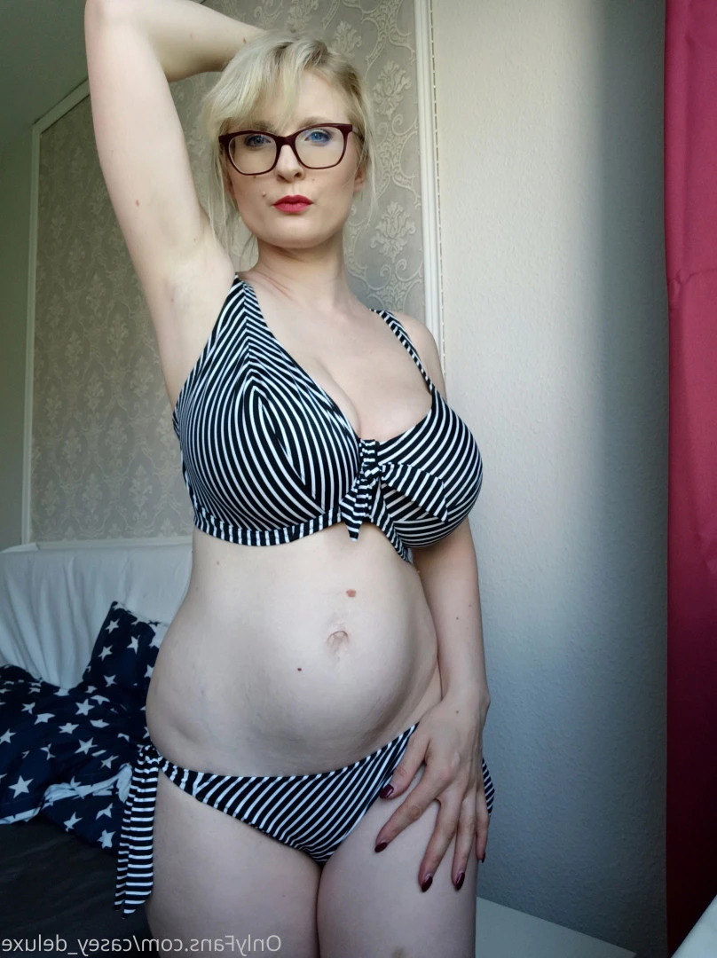 Casey Deluxe milky mummy [ casey_deluxe ] Onlyfans leaked photo 8843675 on Hotleaks.tv