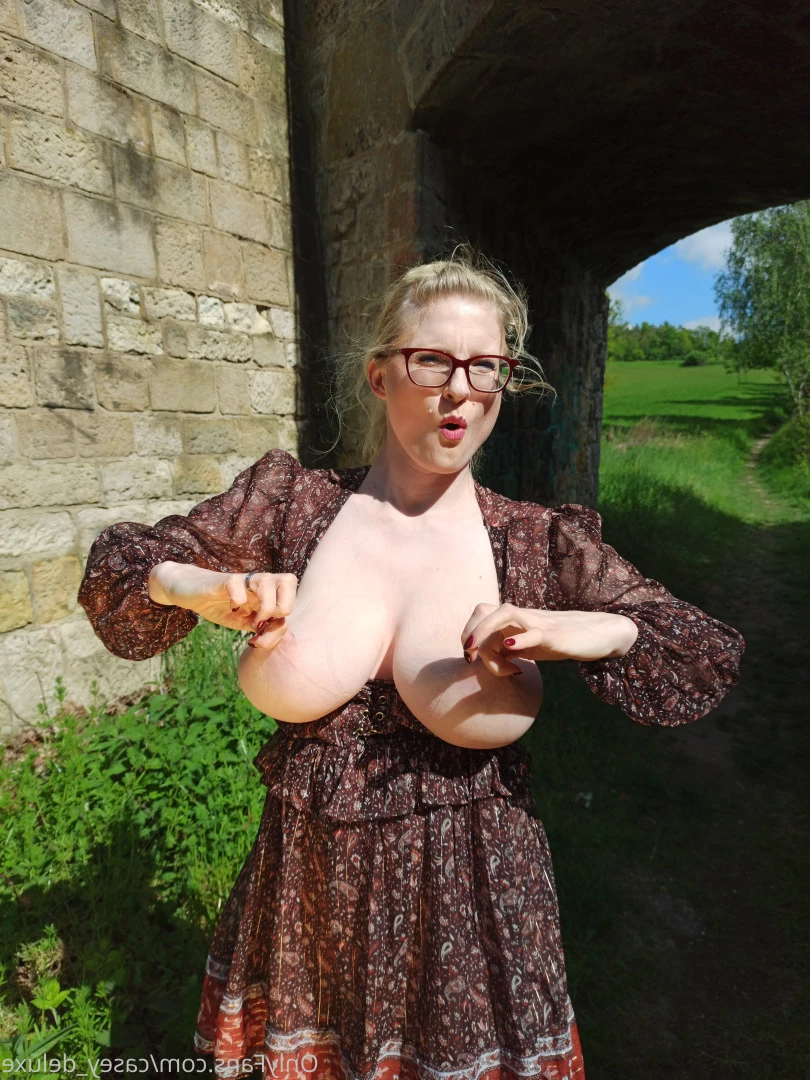 Casey Deluxe milky mummy [ casey_deluxe ] Onlyfans leaked photo 8849635 on Hotleaks.tv