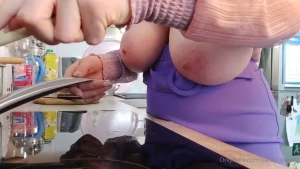 Casey Deluxe milky mummy [ casey_deluxe ] Onlyfans leaked video 10465142 on Hotleaks.tv