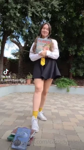 16050789