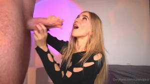 10463542