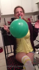 Catherine Foxx [ catherinefoxx ] Onlyfans leaked video 10463271 on Hotleaks.tv