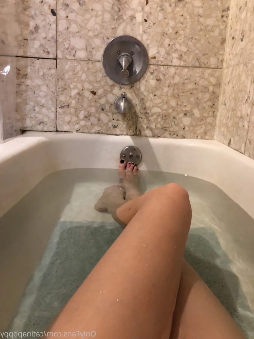 Fae [ catinapoppy ] Onlyfans leaked photo 12746368 on Hotleaks.tv