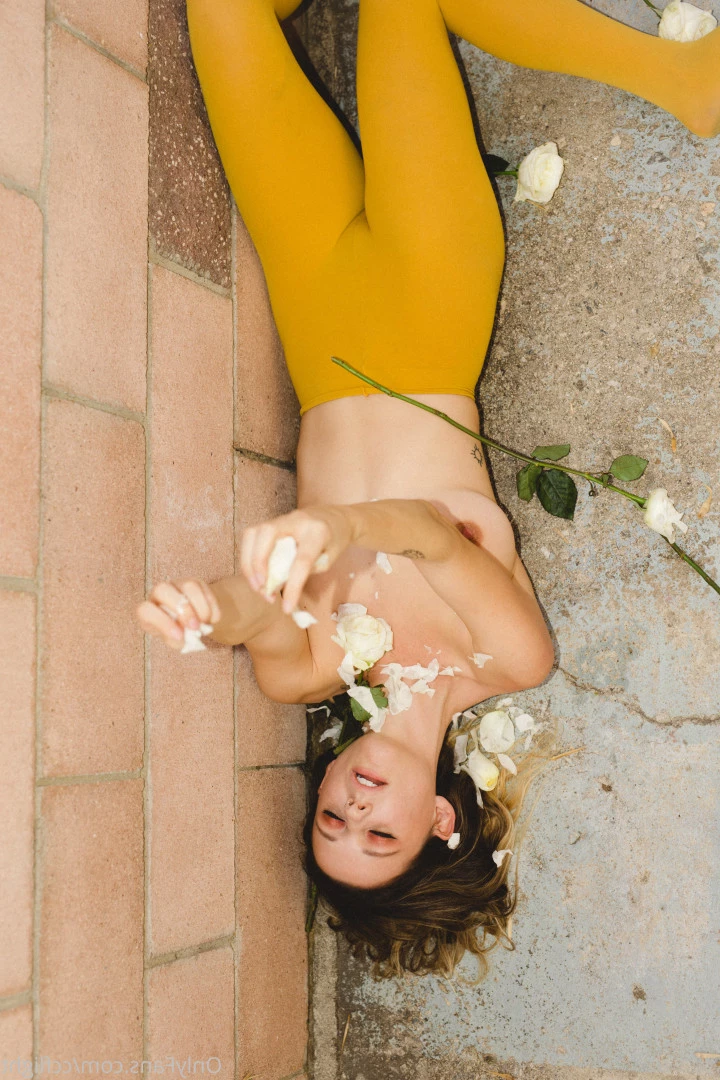 CC Flight [ ccflight ] Onlyfans leaked photo 10086411 on Hotleaks.tv