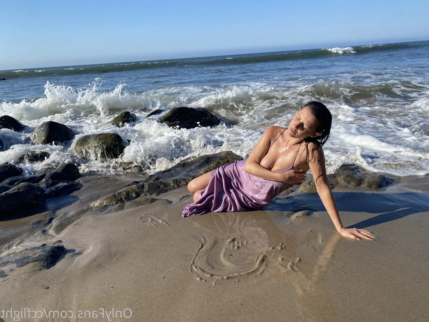 CC Flight [ ccflight ] Onlyfans leaked photo 10087370 on Hotleaks.tv