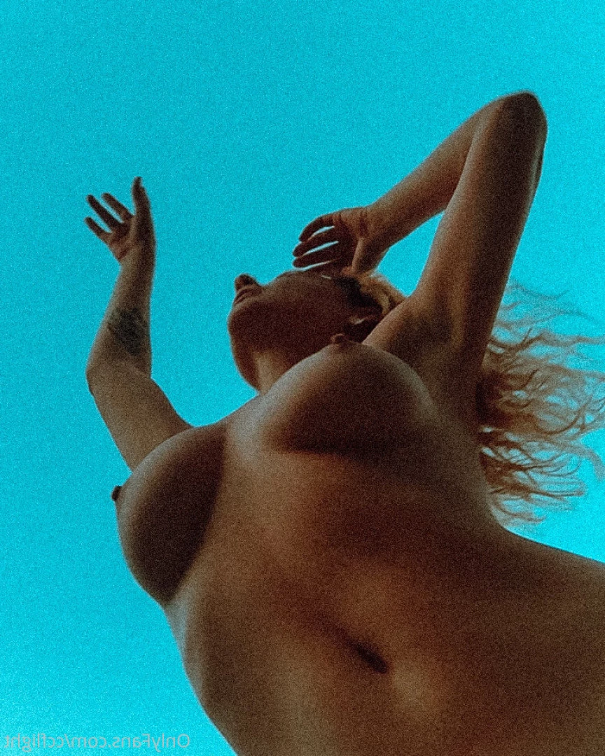 CC Flight [ ccflight ] Onlyfans leaked photo 10088576 on Hotleaks.tv