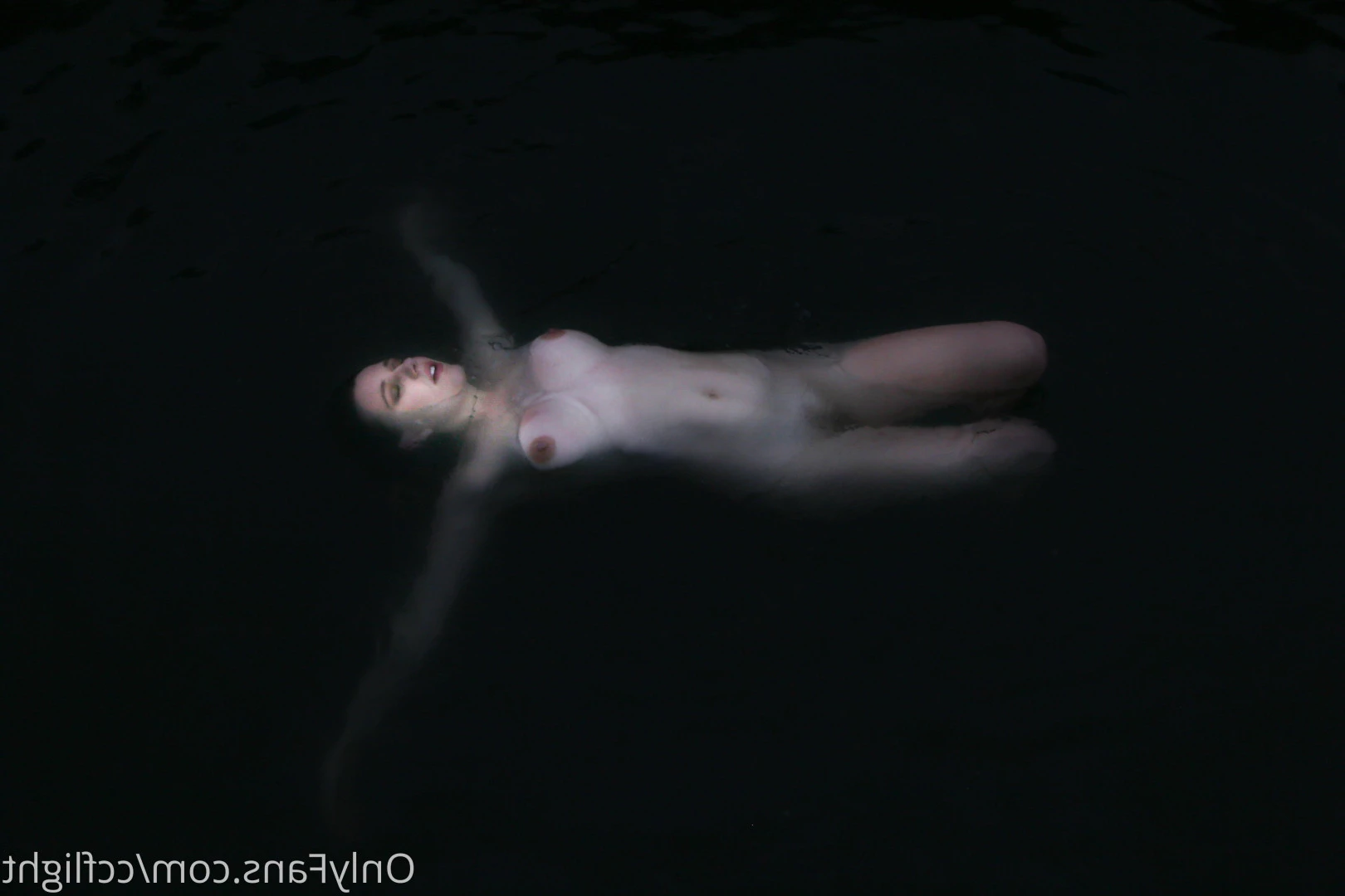 CC Flight [ ccflight ] Onlyfans leaked photo 10090944 on Hotleaks.tv