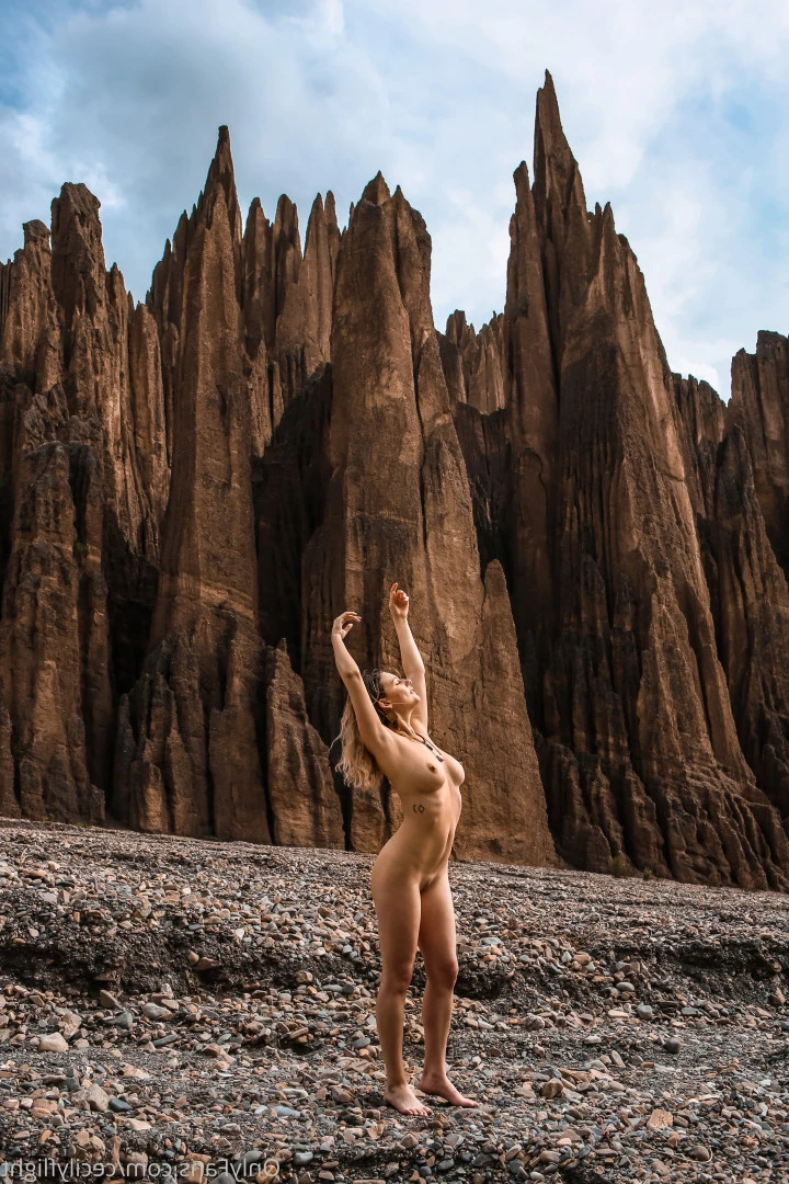 CC Flight [ ccflight ] Onlyfans leaked photo 10092719 on Hotleaks.tv