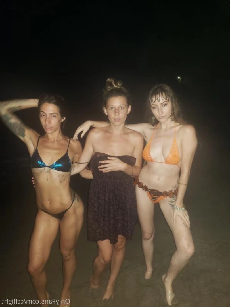 CC Flight [ ccflight ] Onlyfans leaked photo 10095380 on Hotleaks.tv