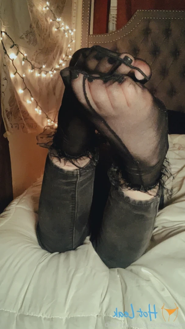 Celestial Tootsies [ celestialtootsies ] Onlyfans leaked photo 15143591 on Hotleaks.tv
