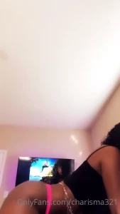 10460985
