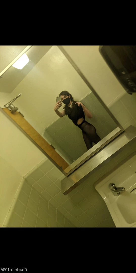 Charlotte [ charlotte1996 ] Onlyfans leaked photo 8815094 on Hotleaks.tv