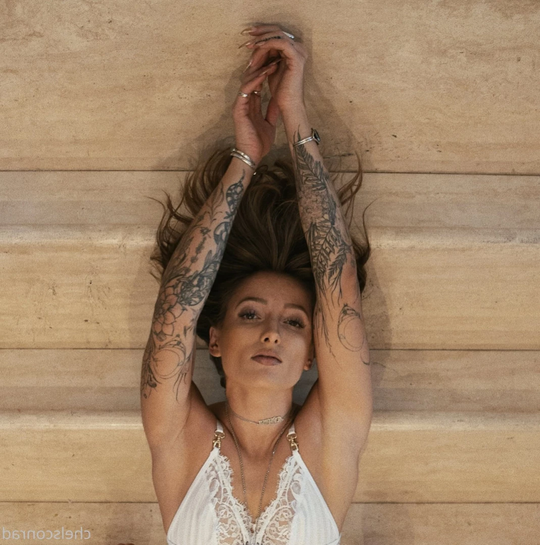 Chelsea Conrad [ chelsconrad ] Onlyfans leaked photo 13549823 on Hotleaks.tv