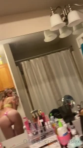 10460137