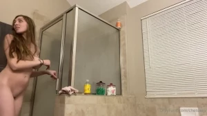 10460158