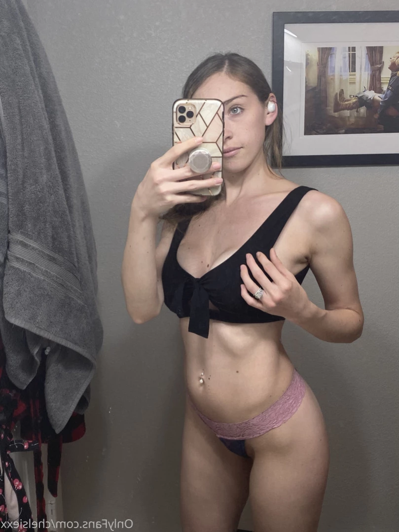 chelsiexx Onlyfans leaked photo 14030213 on Hotleaks.tv