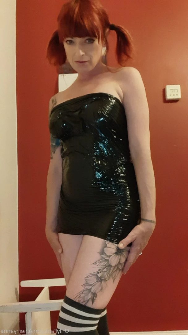 🇬🇧 𝙀𝙉𝙂𝙇𝙄𝙎𝙃 𝘾𝙊𝙐𝙂𝘼𝙍 🍒 [ cherryanne ] Onlyfans leaked photo 8766452 on Hotleaks.tv