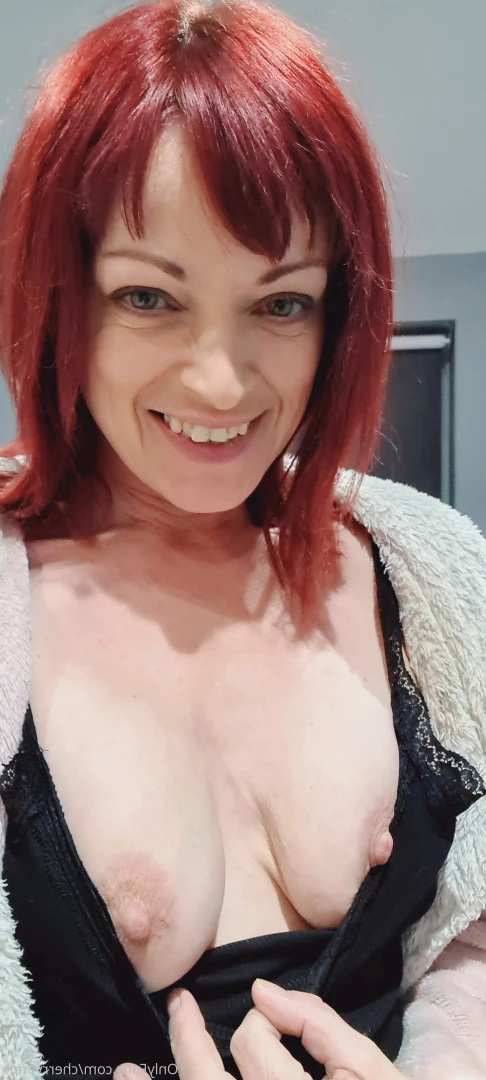 🇬🇧 𝙀𝙉𝙂𝙇𝙄𝙎𝙃 𝘾𝙊𝙐𝙂𝘼𝙍 🍒 [ cherryanne ] Onlyfans leaked photo 8766885 on Hotleaks.tv