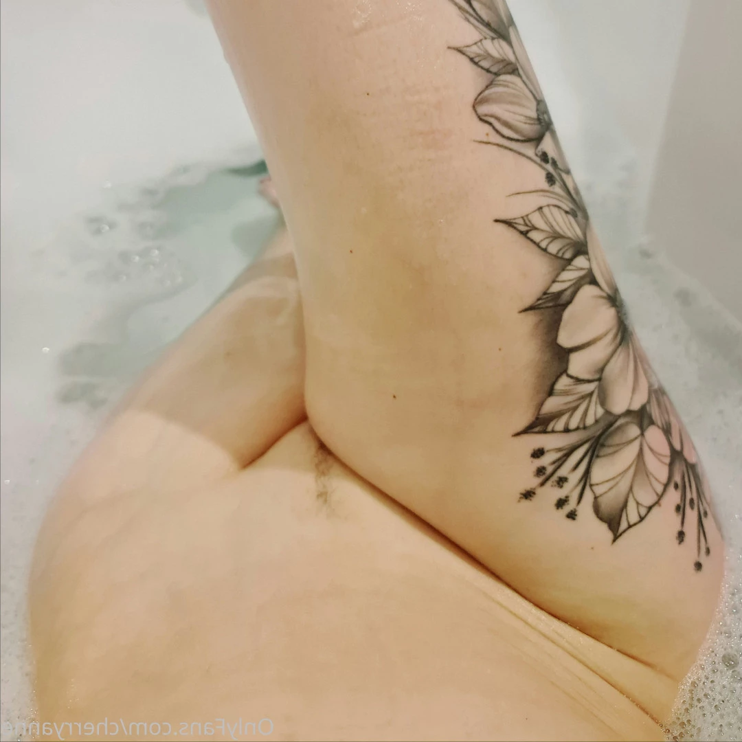🇬🇧 𝙀𝙉𝙂𝙇𝙄𝙎𝙃 𝘾𝙊𝙐𝙂𝘼𝙍 🍒 [ cherryanne ] Onlyfans leaked photo 8768246 on Hotleaks.tv
