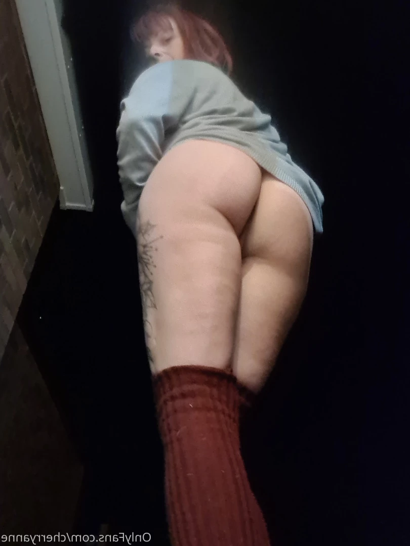 🇬🇧 𝙀𝙉𝙂𝙇𝙄𝙎𝙃 𝘾𝙊𝙐𝙂𝘼𝙍 🍒 [ cherryanne ] Onlyfans leaked photo 8772239 on Hotleaks.tv